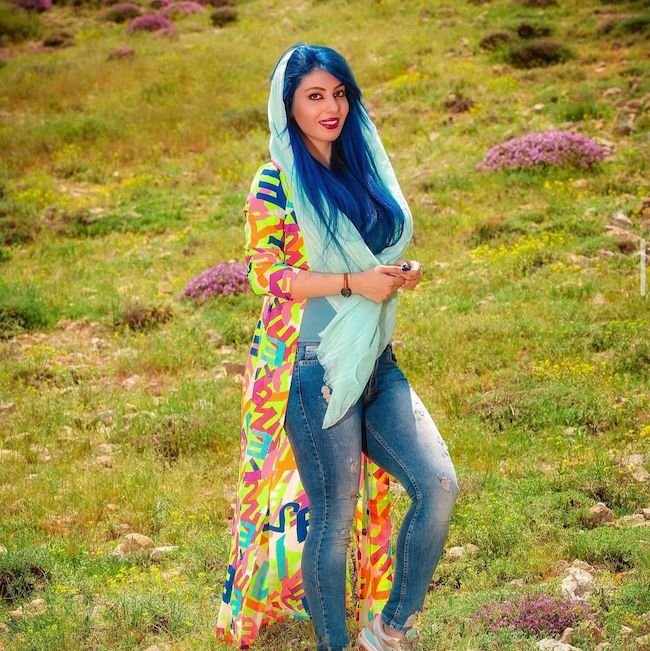 بیوگرافی شاداب فراهانی اولین رقصنده با حجاب ایرانی در اینستاگرام (+عکس)