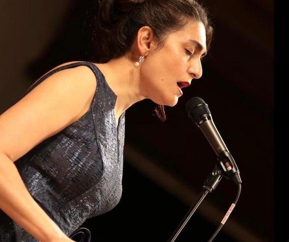 بیوگرافی دریا دادور خواننده ایرانی سبک اپرا (+عکس و موزیک)